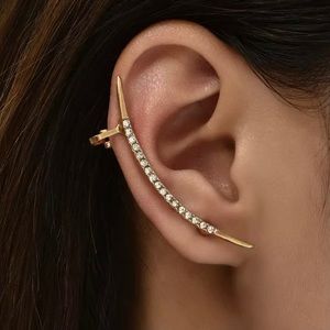 NEW Gold Stud Crystal Ear Crawler Cuff 1 Piece